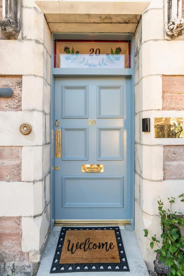Pamper Yourself In Our Double Sized Copper Tub -2 Bedroom Villa Inverness Exterior photo